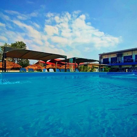 Wixky Hotel ノーンカーイ エクステリア 写真